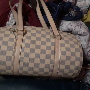Louis vuitton purse